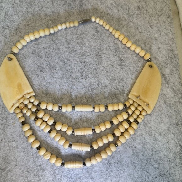 Vintage Carved Tribal Beaded Necklace Intricate Elephant Pendants & Multi-Strand - Picture 6 of 9